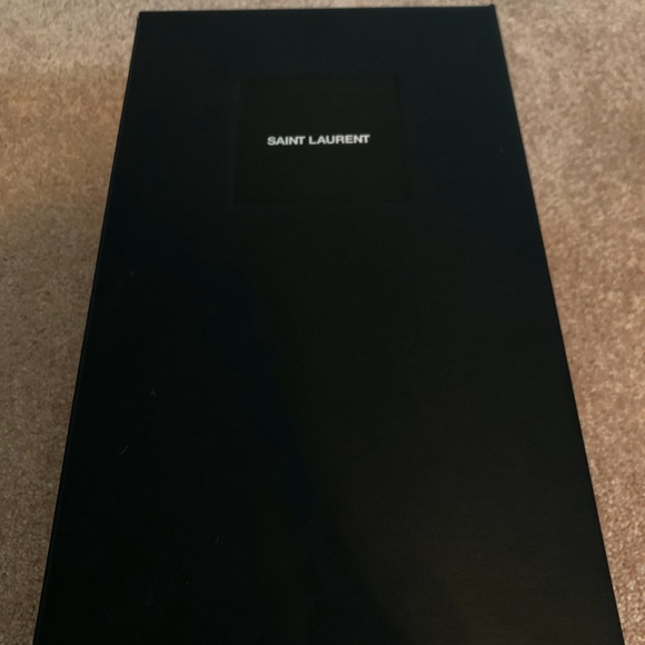 Saint Laurent low top sneaker size 41 - Picture 6 of 8